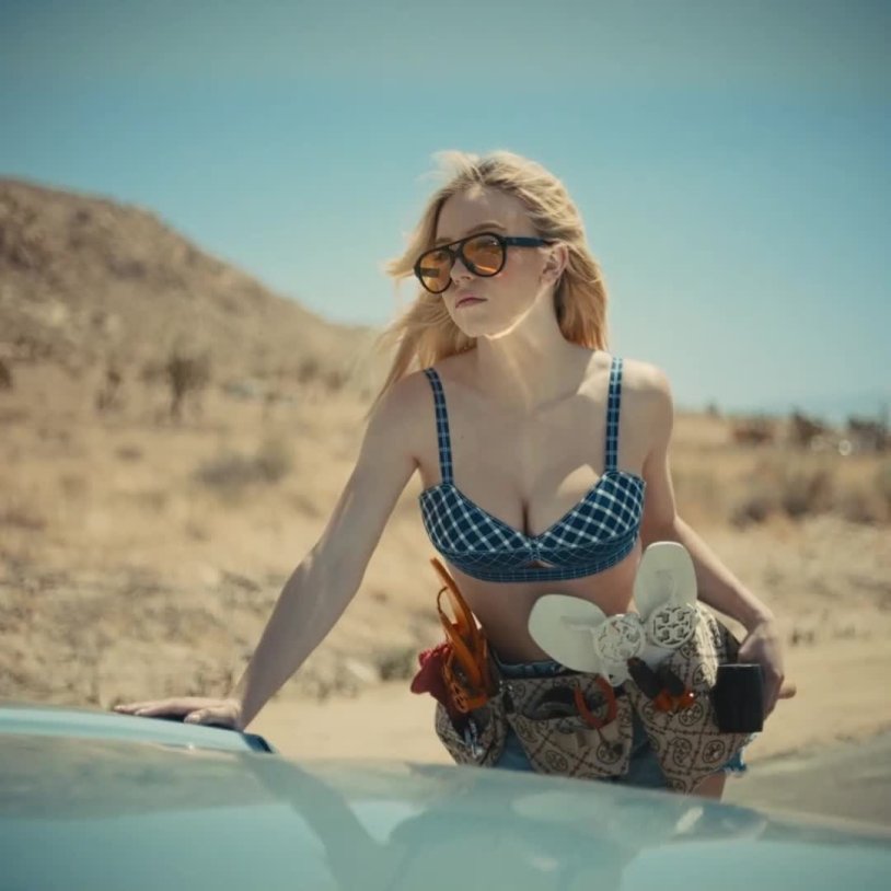 Sidney Suini Paparazzi 2022