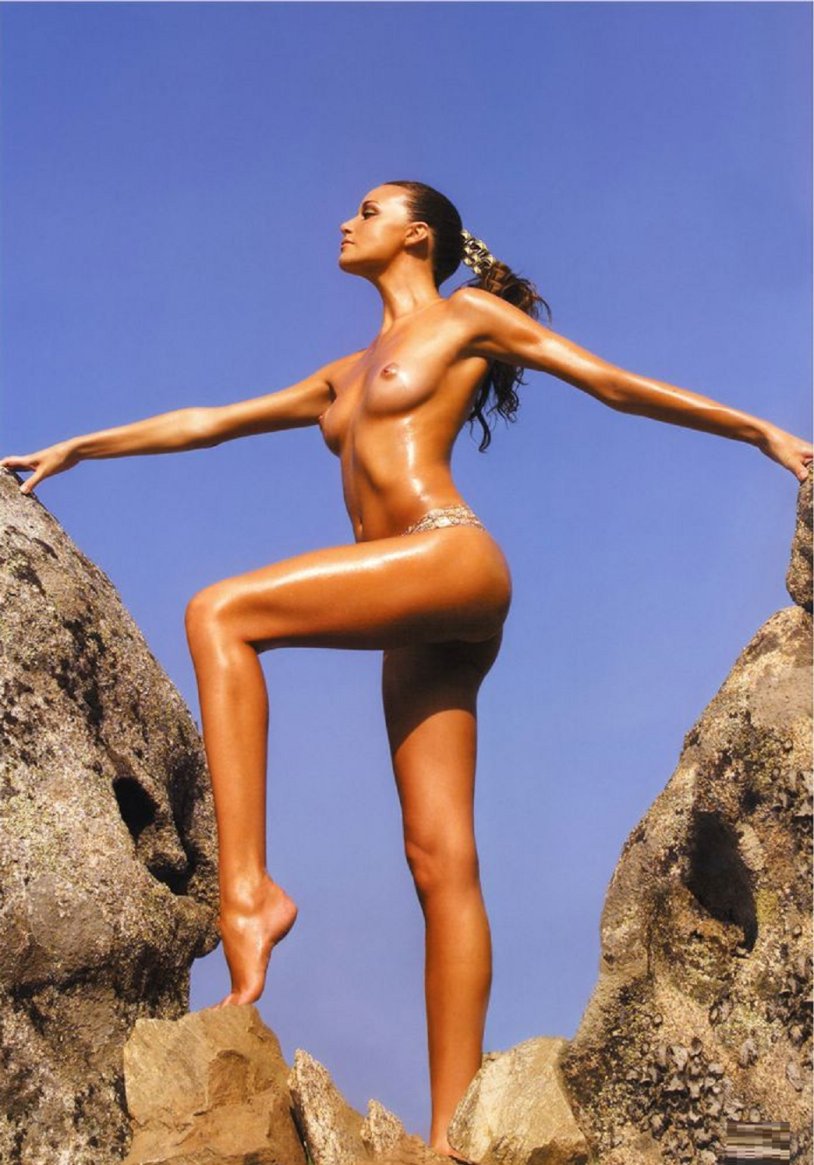 Assem Juliani photo naked