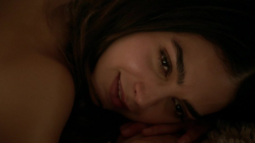 Melissa Barrera, Michel Badillo, Michelle Prada-Vida S01E03 (2018) HD 1080p