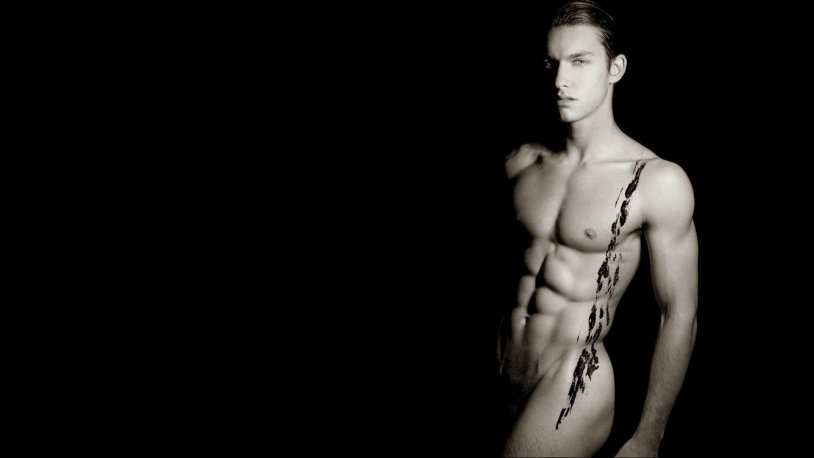 Naked Antonio Valentini Diamond