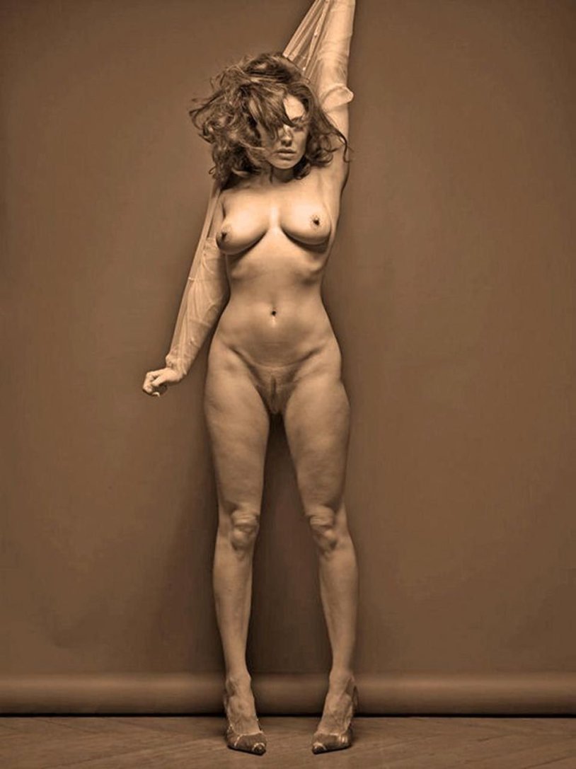 Unusual naked women