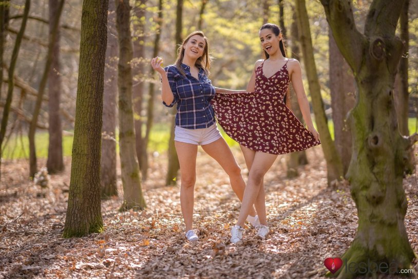 Josephine Jackson Handjob