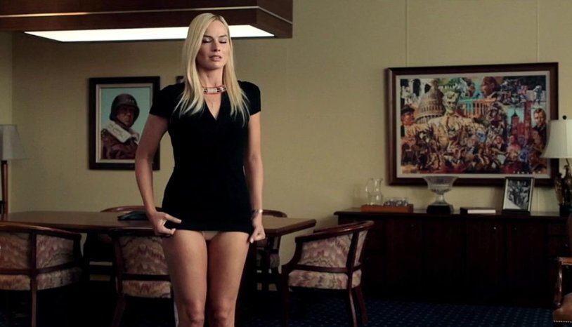 Margot Robbie Wolf with Wall Street 18