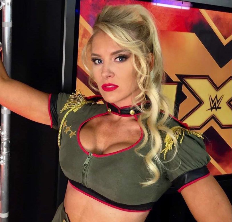 Lucy Evans WWE