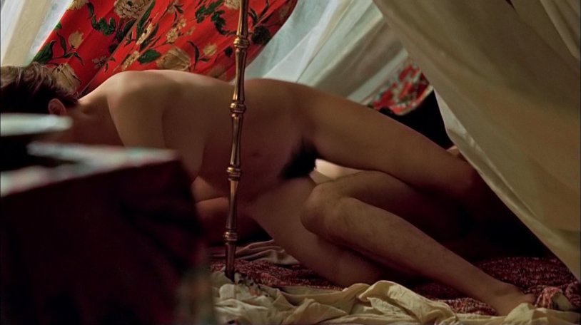 Eva Green Bed Scene