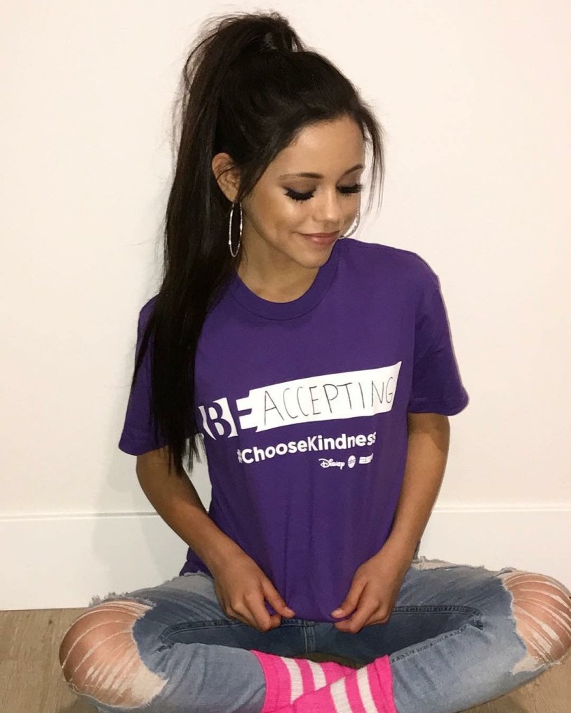 Jenna Ortega Gif