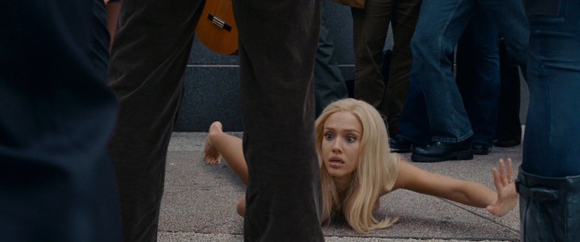 Jessica Henwick underwater