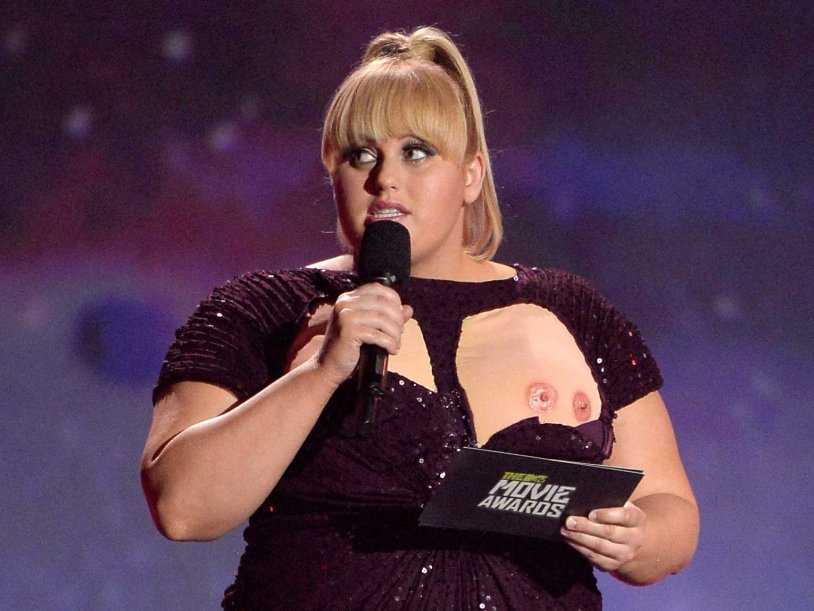 Rebel Wilson 2021 paparazzi