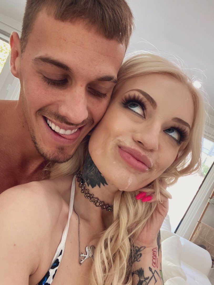 Mark Henderson Pablo Hernandez Naked