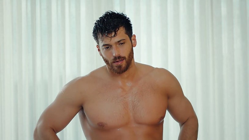 Can yaman naked