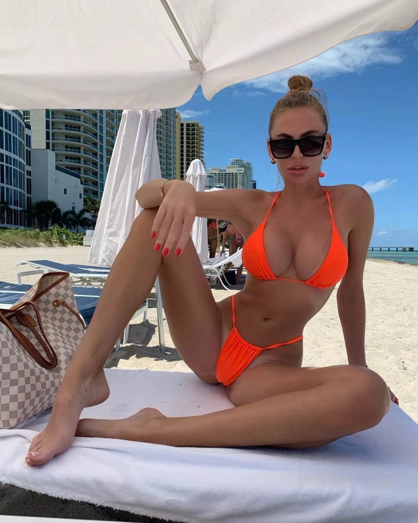 Anastasia Ivleeva 2020 in bikini