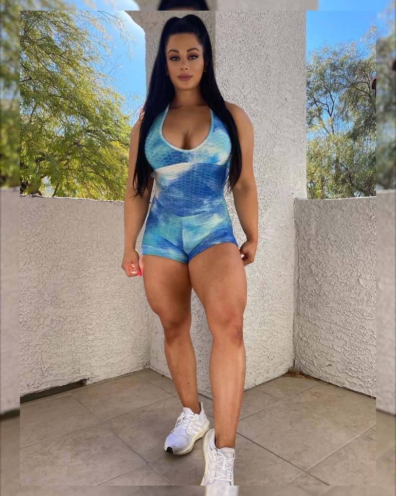 Ranya Dally Fitness Model