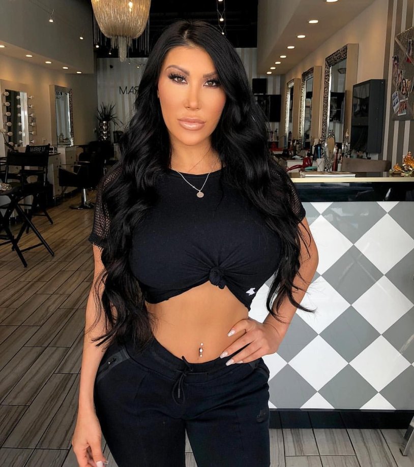 GenevievE hexxx actress