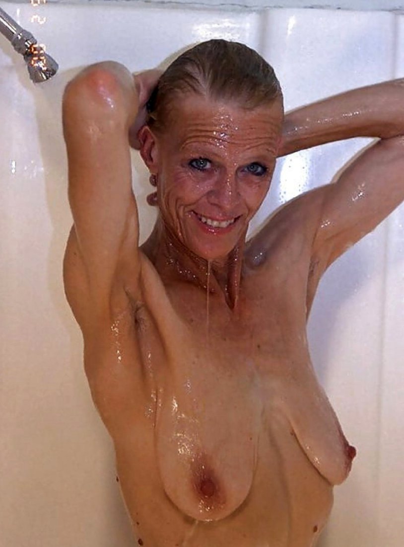 Alexandra Brown Saggy Tits