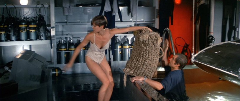 Carey Lowell James Bond