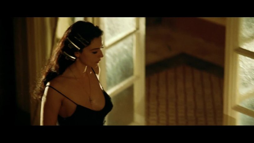 Monica Bellucci in Malene 2000 +18