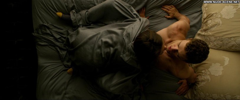 Naked Mila Kunis Lesbian