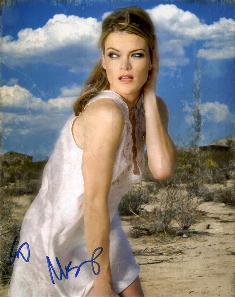 Misses Piel in Lower Lingerie