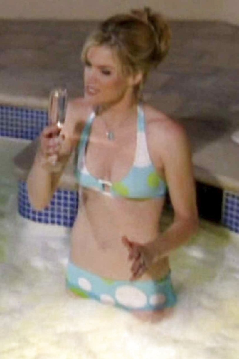 Missa pyle breast naked