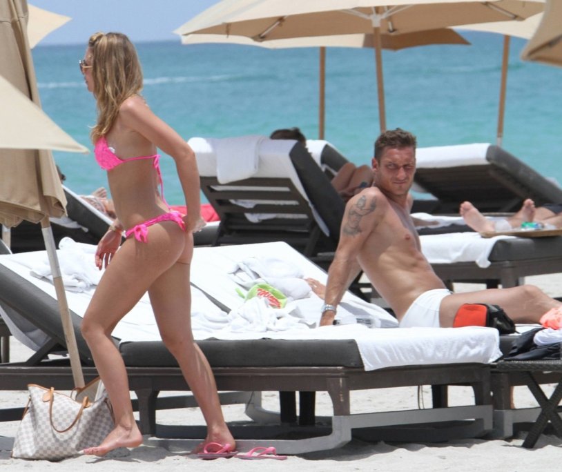 Hilari Blazi photo in a swimsuit