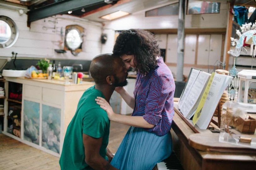 Jennifer Lawrence Scene of violence