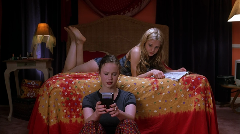 Julia Benson naked breasts