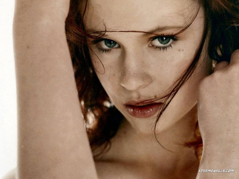 Torah Burch with her husband