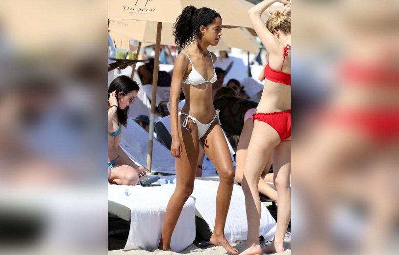 Sasha and Malia Obama Bikini