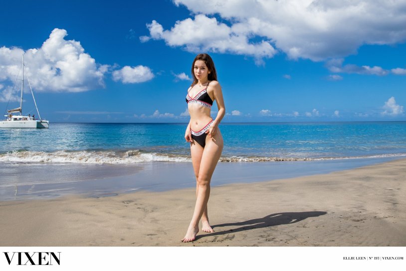 Jia Lissa and Ellie Leen