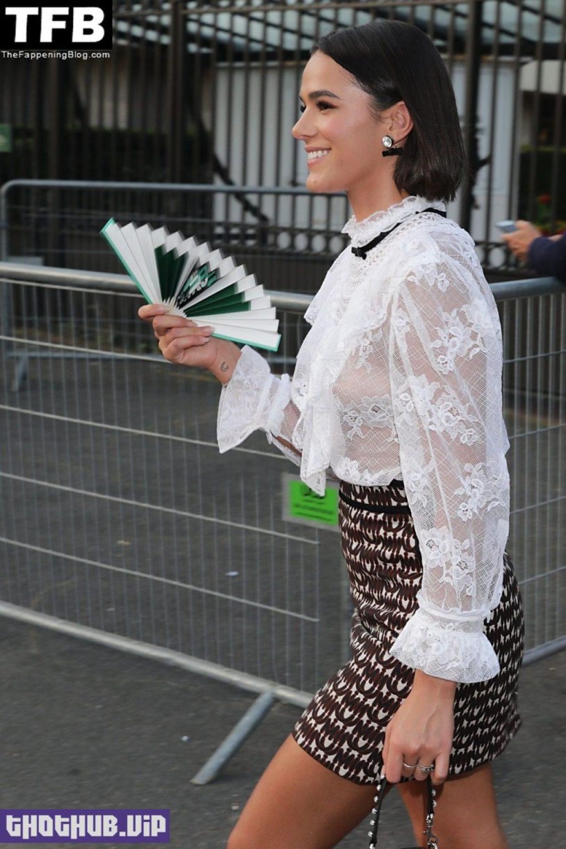 Bruna Marquezine Sport