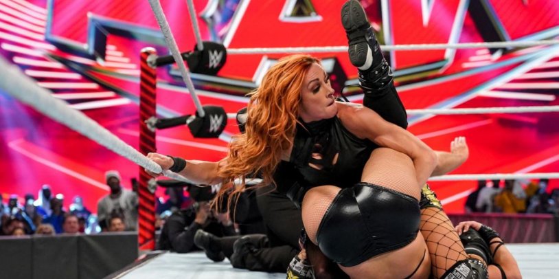 Becky Lynch 2021