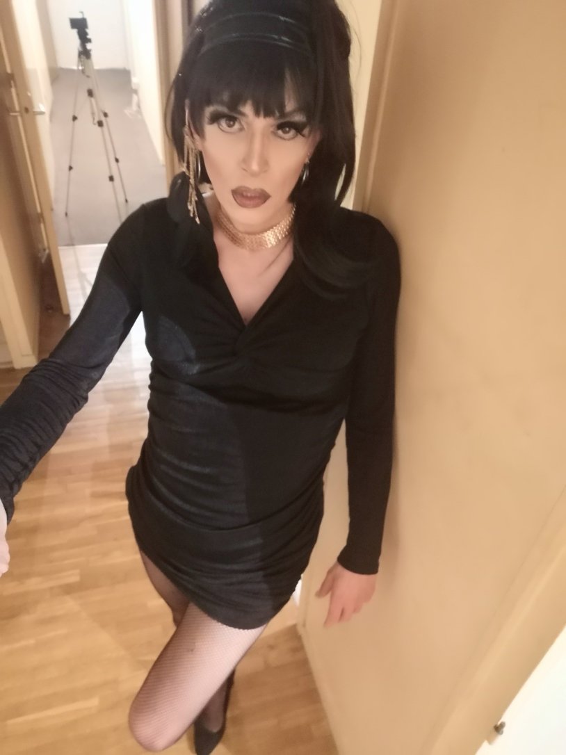 Natalie Mars (Natalie Mars)