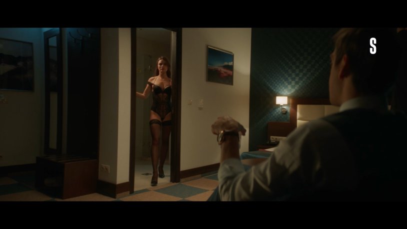 Melanie Bernier chest