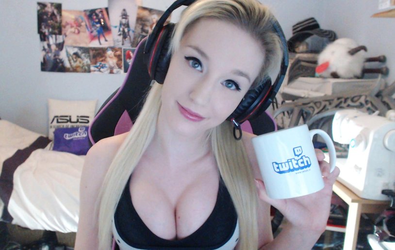 Kelly jean streamer breasts