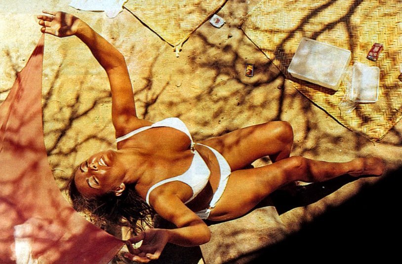 Elizabeth Gillis is hot