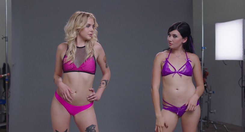 Sofia Kappel pleasure (2021)