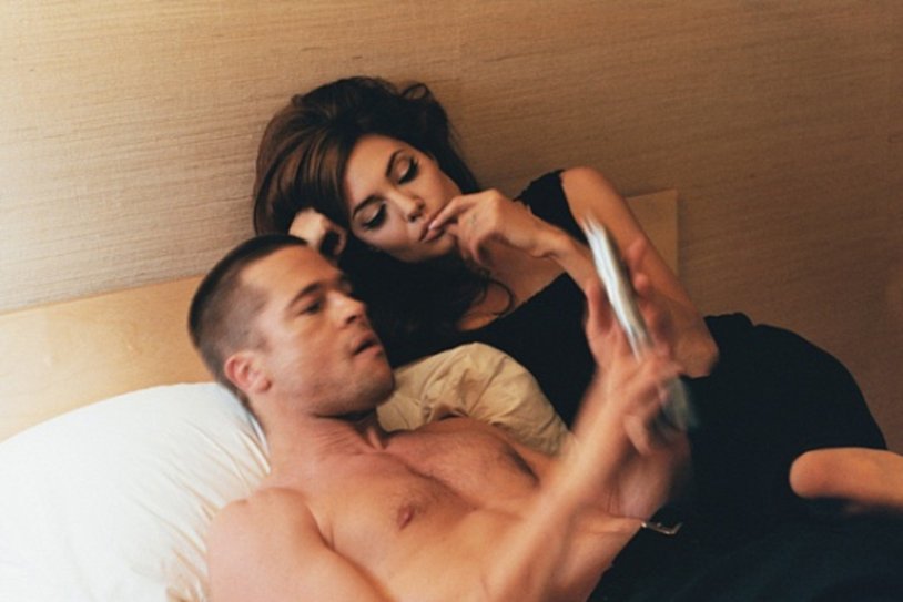 Angelina Jolie and Brad Pitt bed scenes
