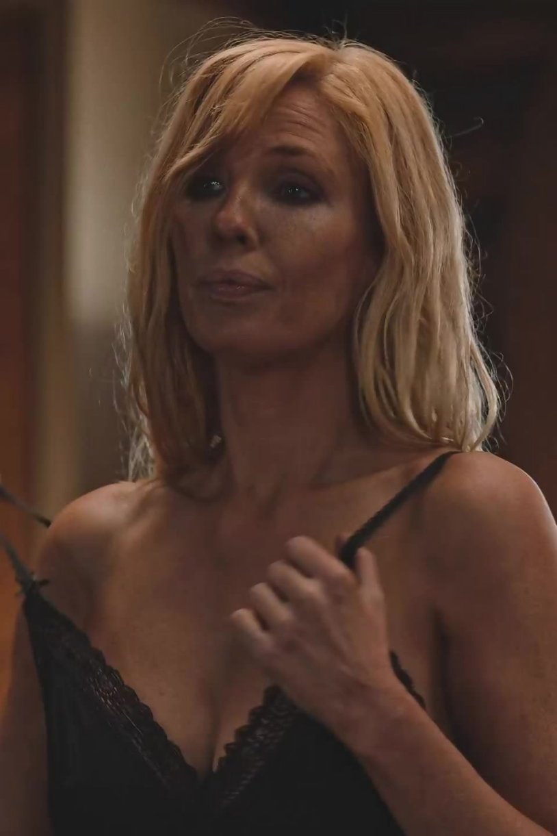 Kelly Rilely Erotic scenes