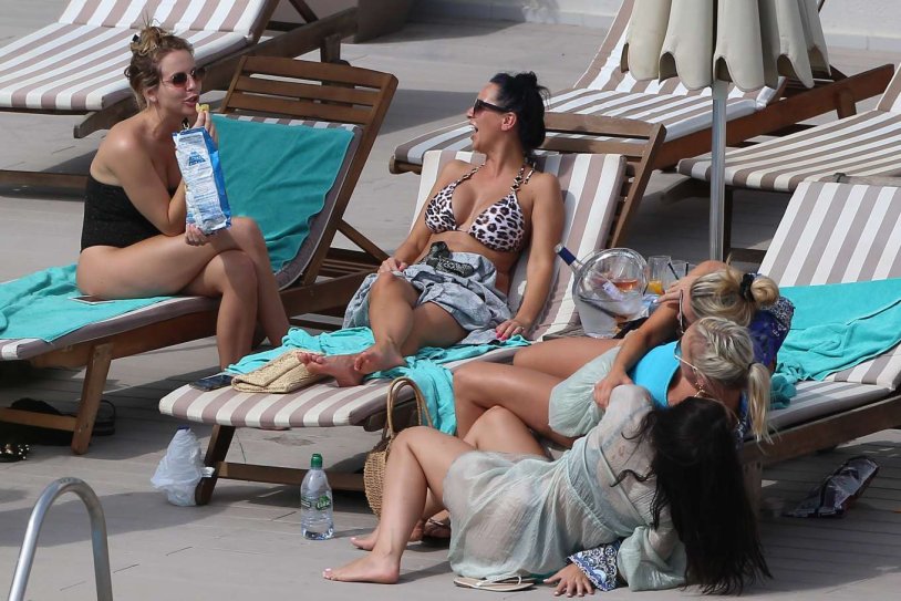 Lydia Hull Pornography