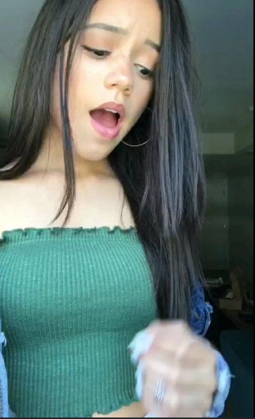 Jenna Ortega Leaked