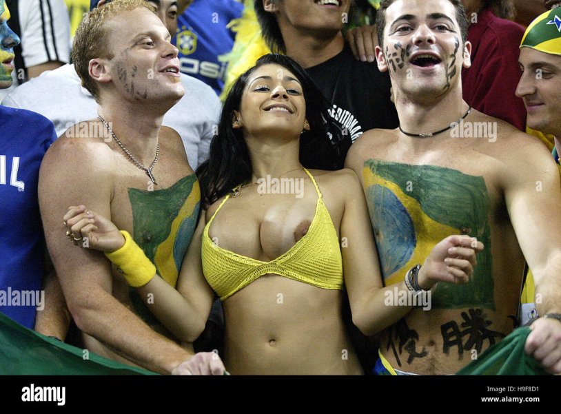 . Brazilian World Cup-2002 photo breasts