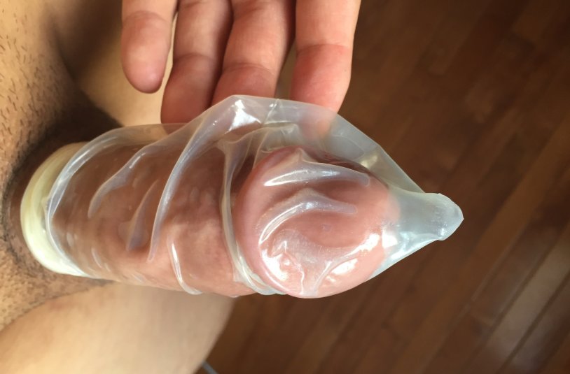Artificial vagina from a condom