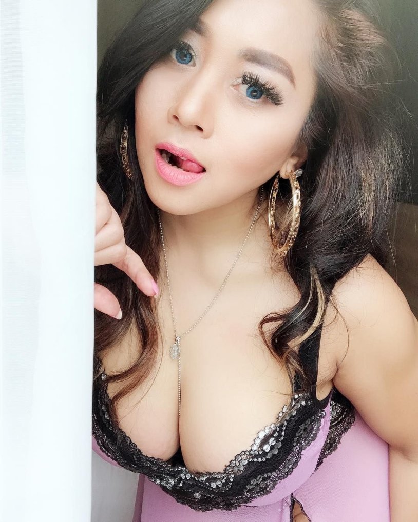 Nia Ramadhani Bikini