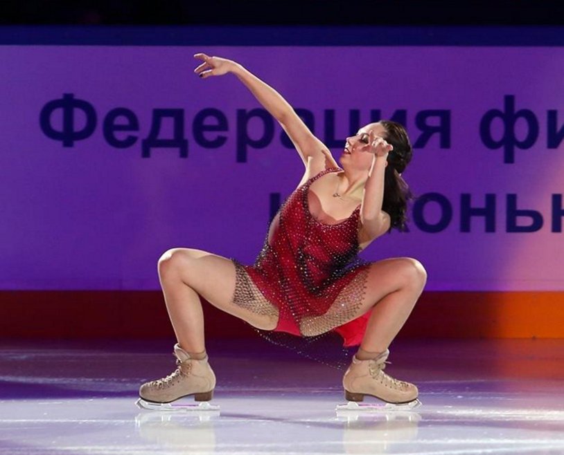 Evgenia Tuktamysheva skater