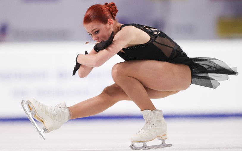 Elizaveta Tuktamysheva in underwear