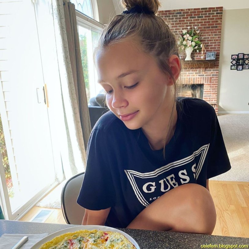 Angelina Polikarpova model 2020