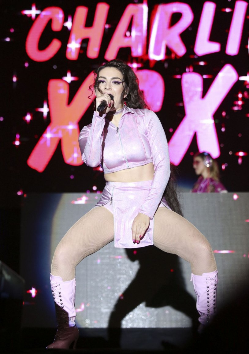Charli xcx singer