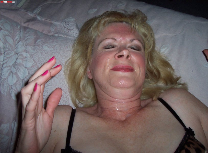 Old cums in the mouth of a young