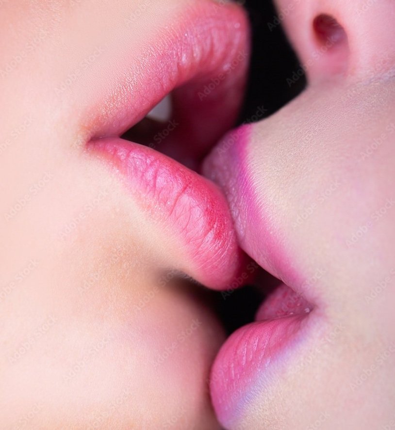Young lesbians lick pussies