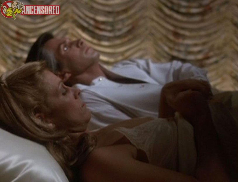 A wife and mother Dylan